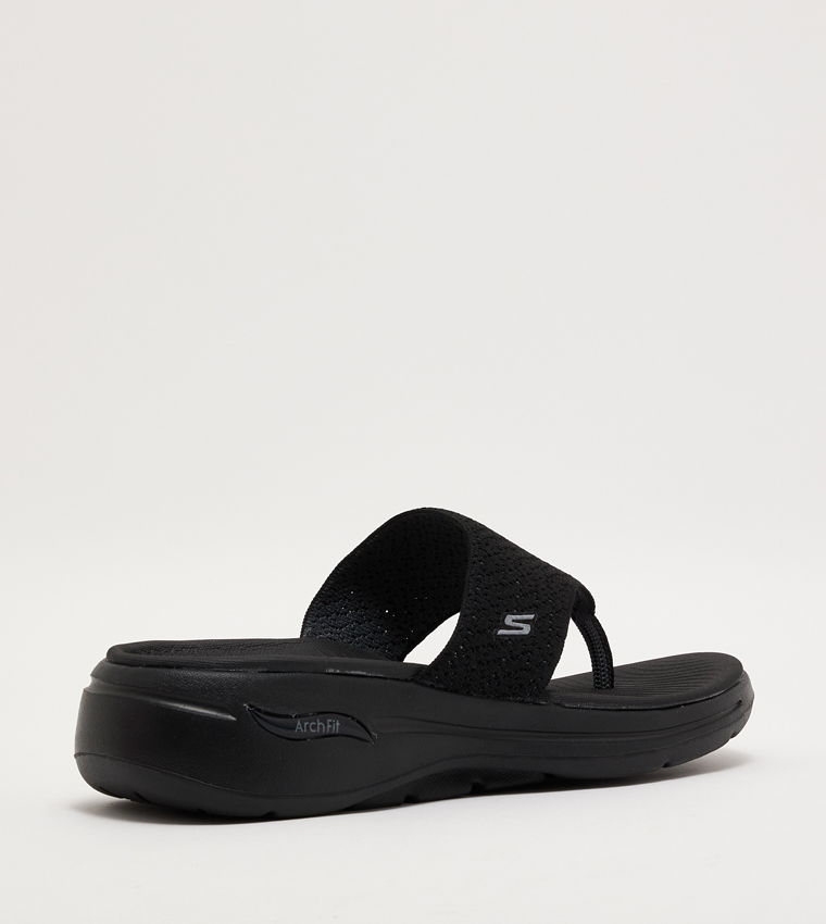 GO WALK ARCH FIT Flat Sandals