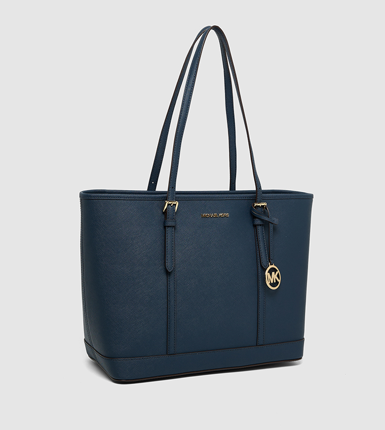 شنطة توت كبيرة بشعار جت سيت ترافل