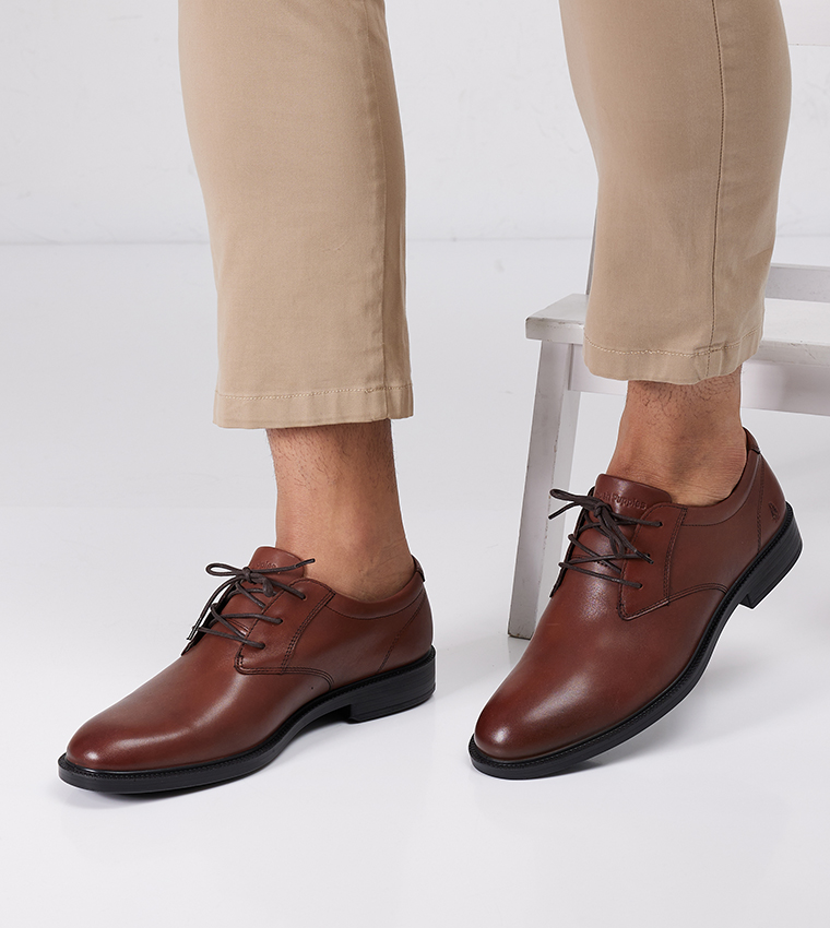 BANKER Derby Shoes