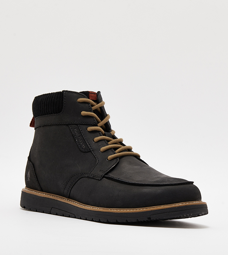 Black best sale boots casual