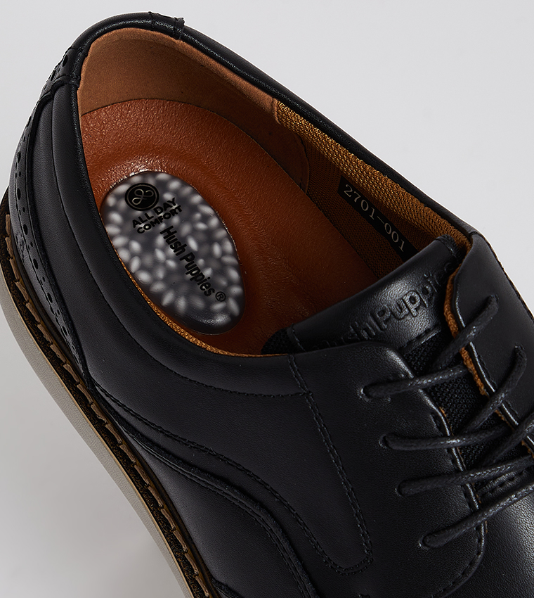 PAUL Round Toe Brogues