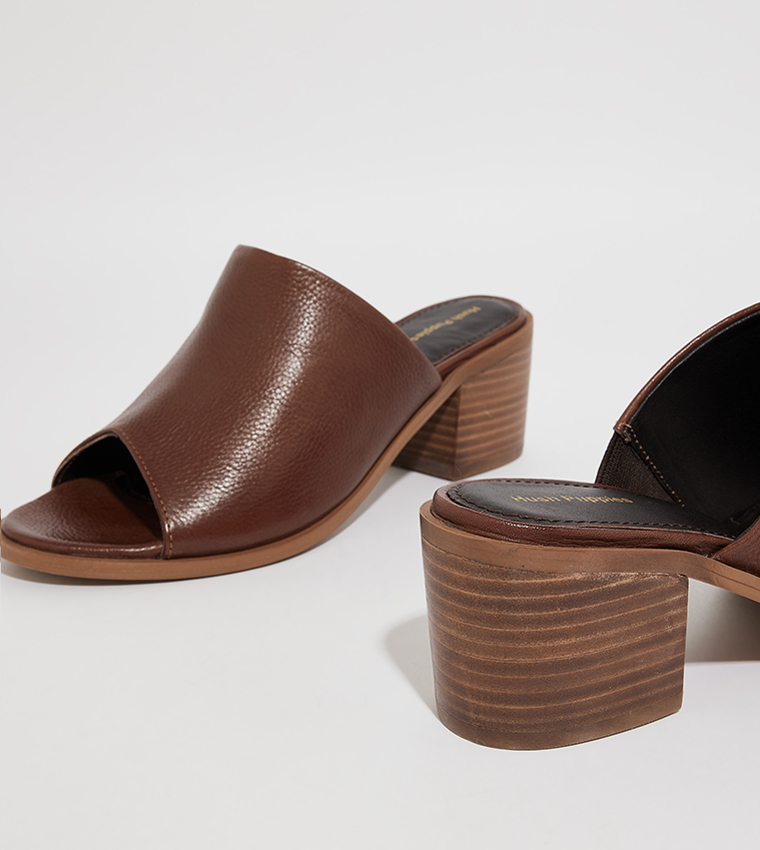 HELEN Textured Block Heel Sandals