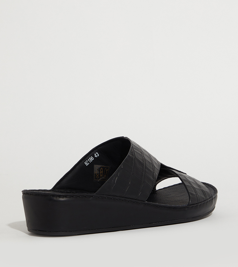 HASSAN Textured Arabic Sandals