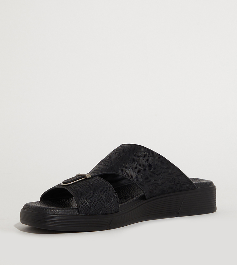 YUSIF Textured Arabic Sandals