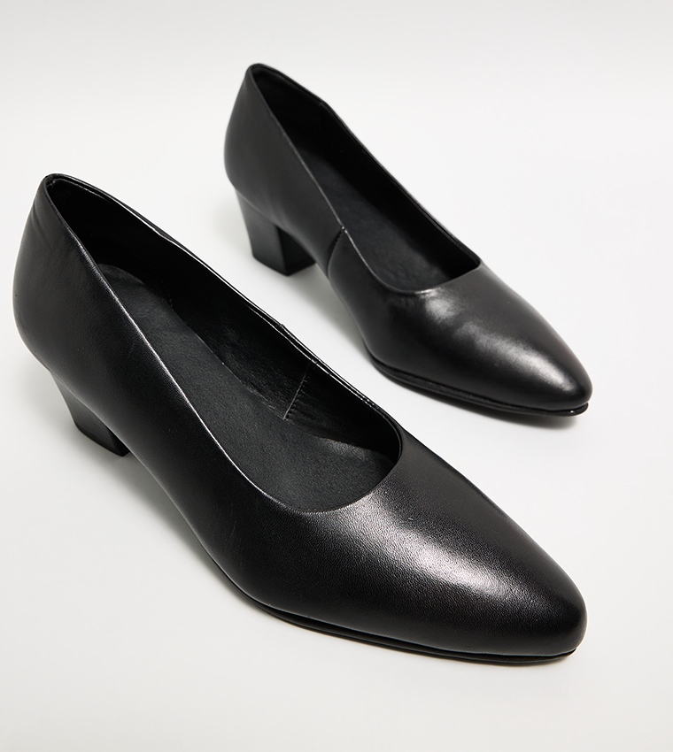 Textured Pointed Toe Pumps