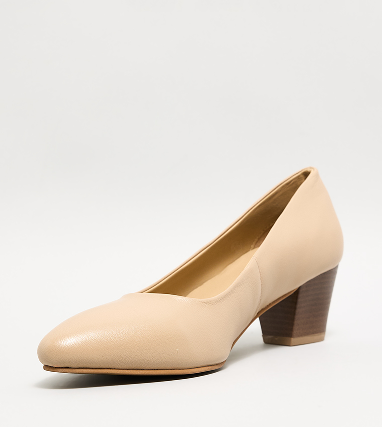 Textured Pointed Toe Pumps