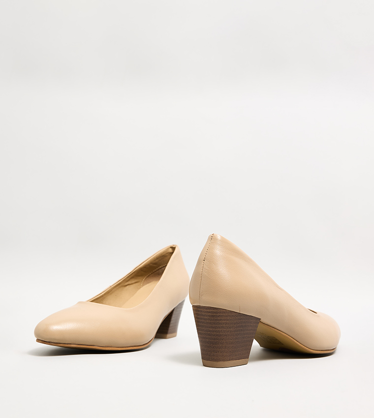 Textured Pointed Toe Pumps