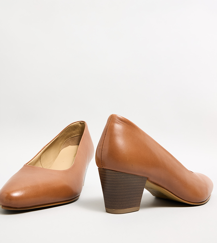 Textured Pointed Toe Pumps