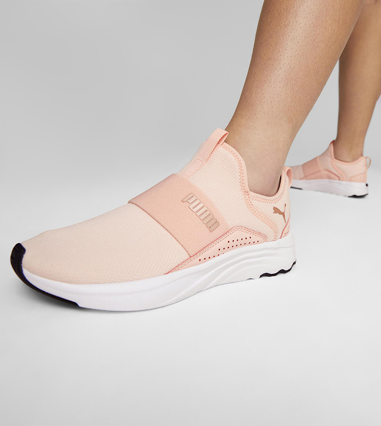 SOFTRIDE SOPHIA Slip-On Shoes