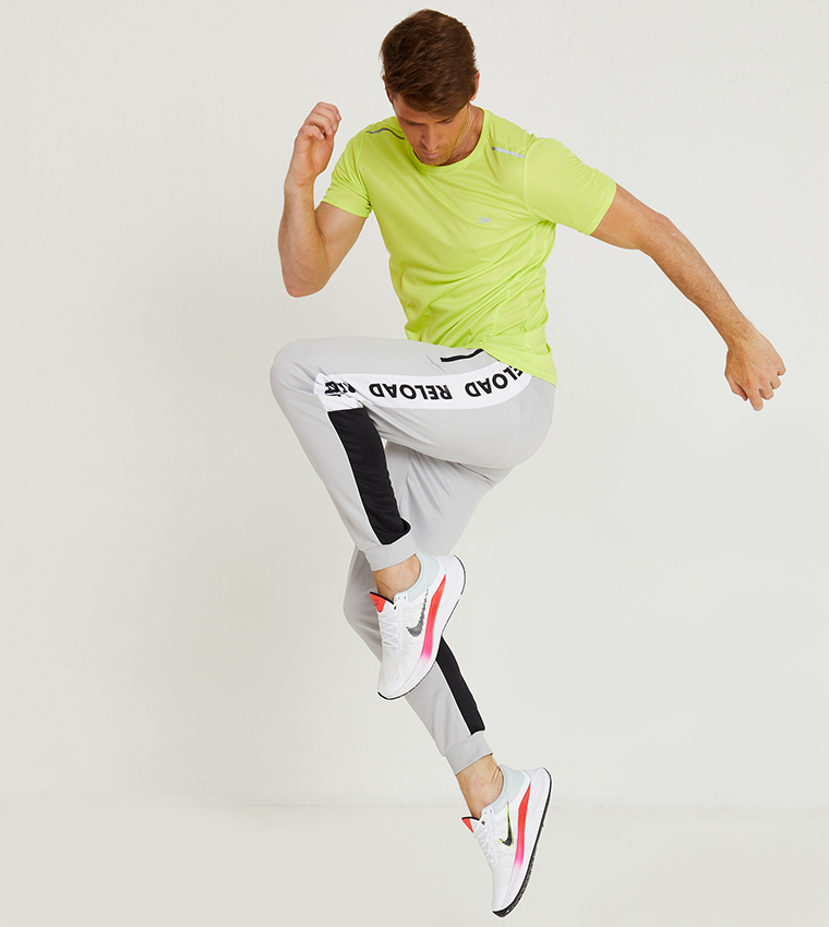 Winflo 8 Running Shoes