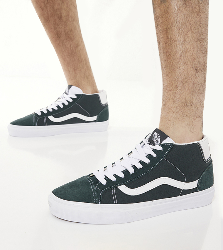 UA MID SKOOL 37 Low Top Sneakers