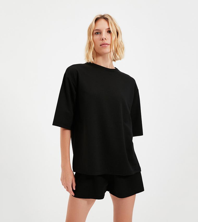 Buy Trendyol Basic Night Suit In Black | 6thStreet Qatar