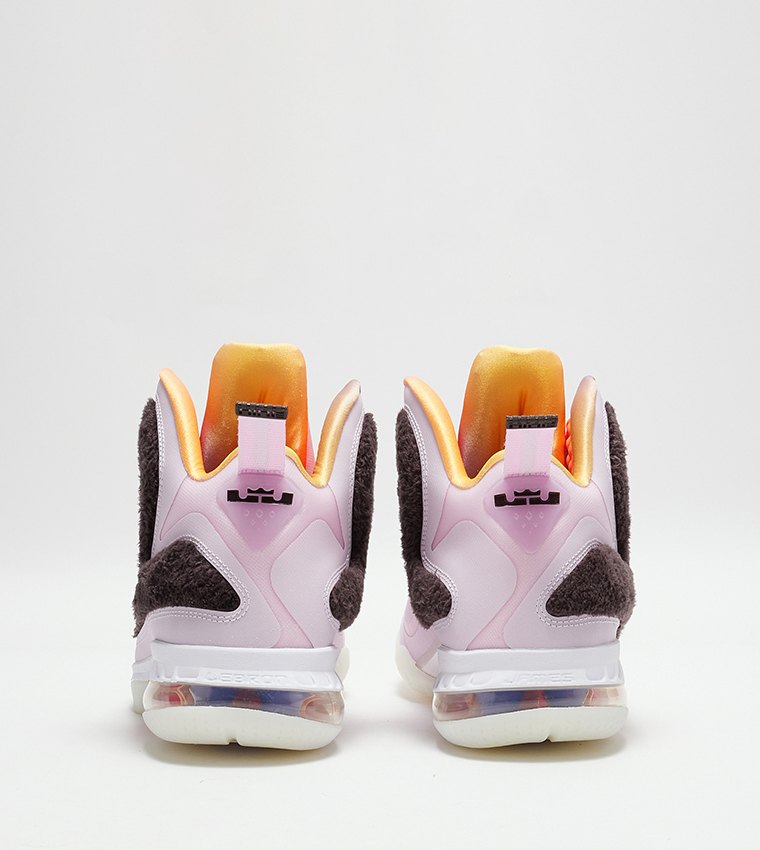 Lebron 9 Mid Top Sneakers