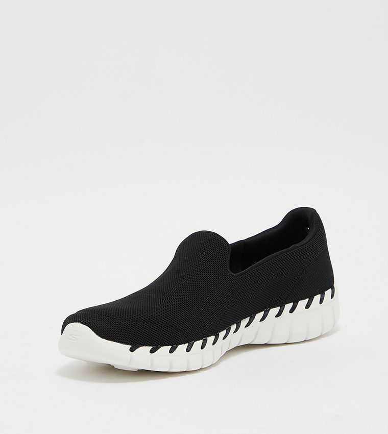 GO WALK SMART 2 Walking Shoes