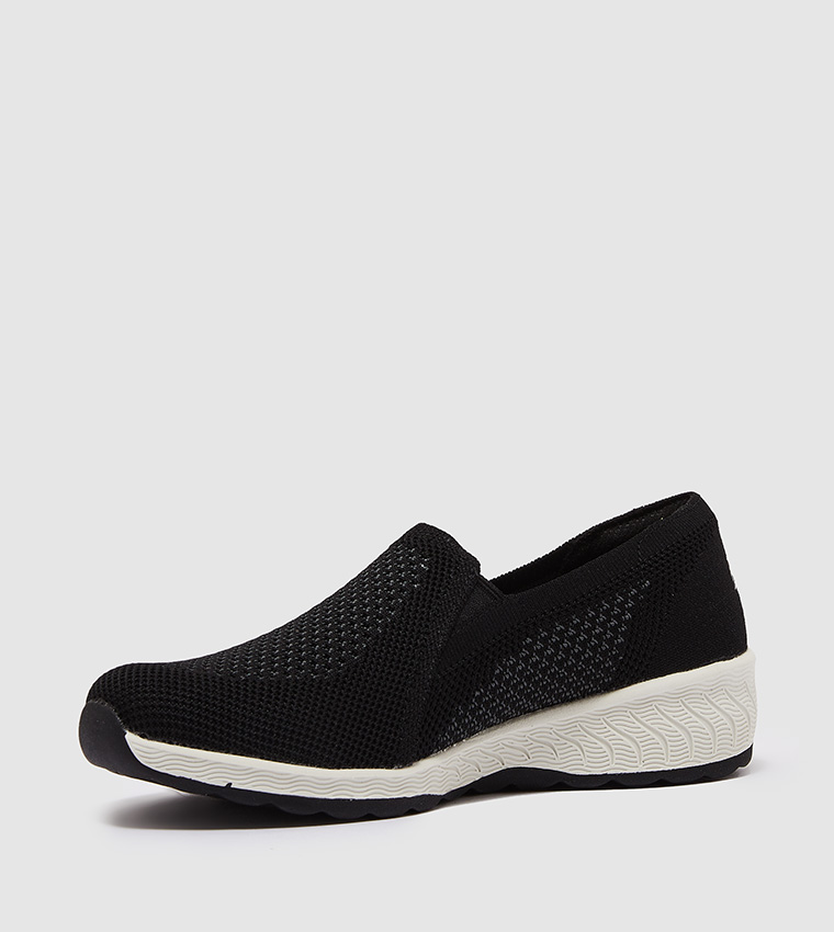 UP-LIFTED Walking Shoes