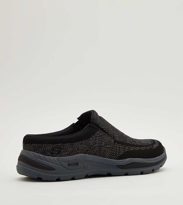Buy Skechers ARCH FIT MOTLEY Knitted Clogs In Black | 6thStreet Qatar
