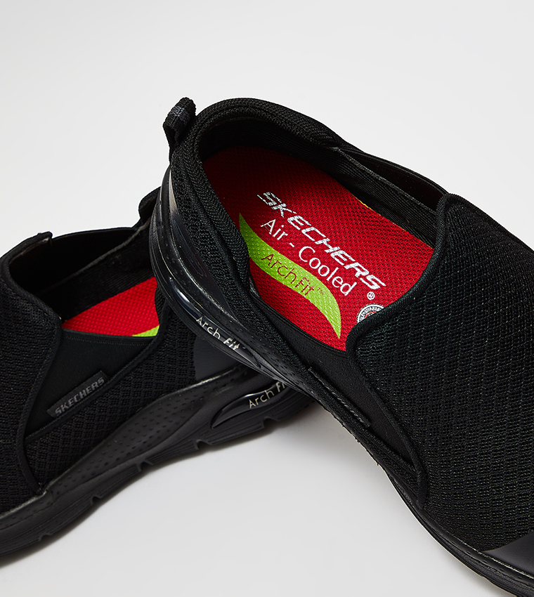 ARCH FIT SR Slip-On Casual Shoes