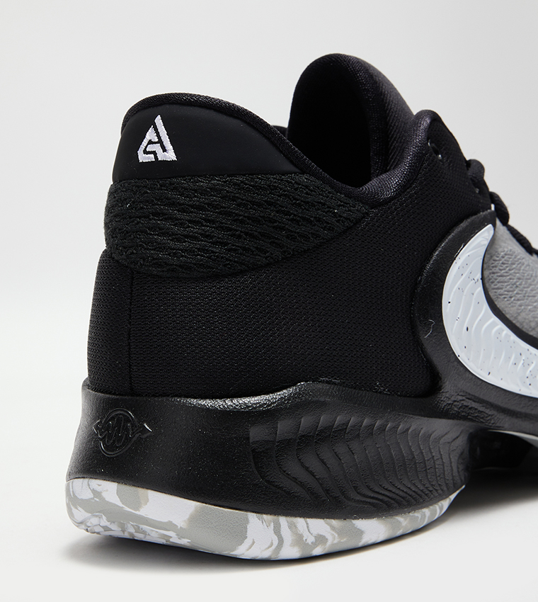 ZOOM FREAK 4 Color Block Sneakers