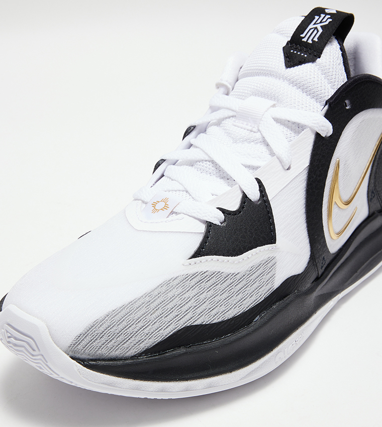 kyrie white and black shoes