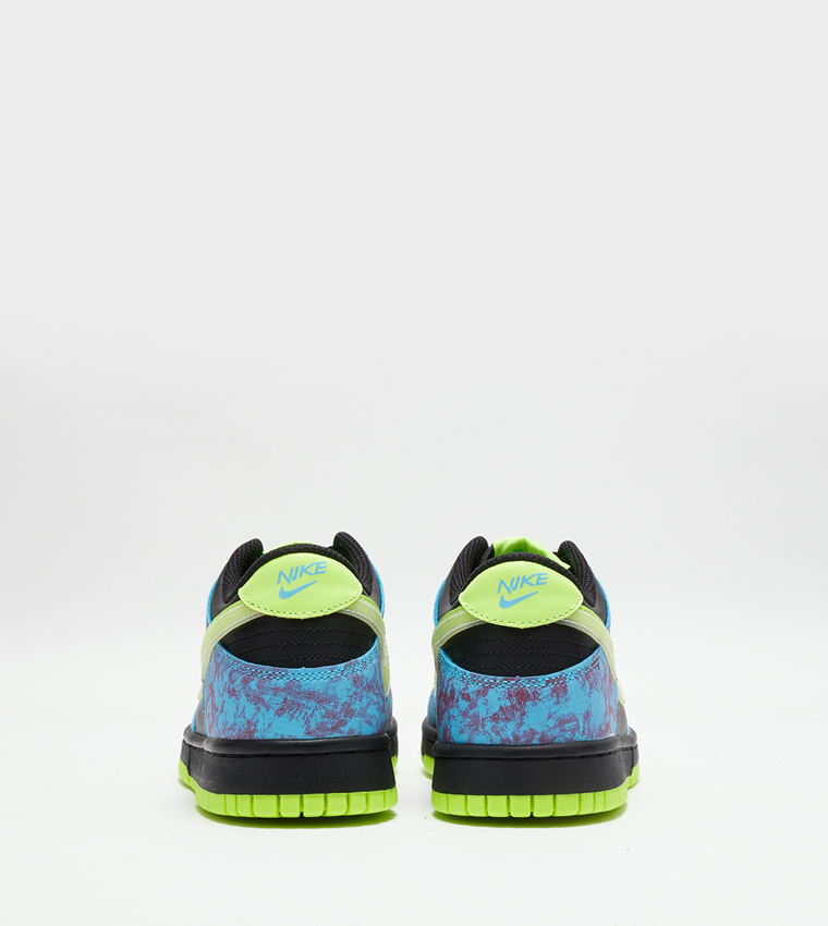 Dunk Low Top Sneakers