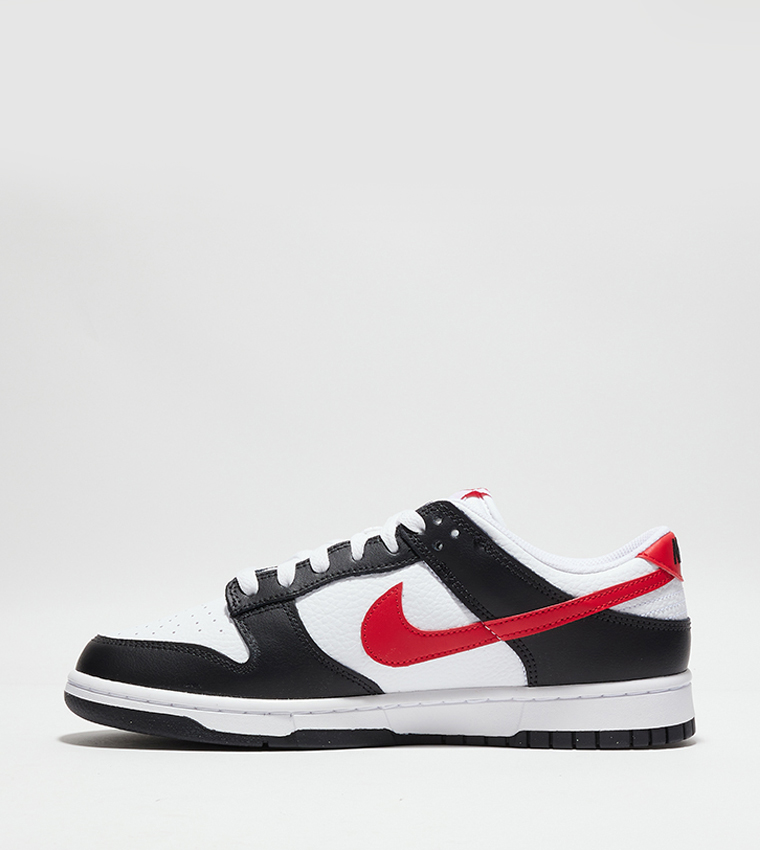 Dunk Retro Low Top Sneakers