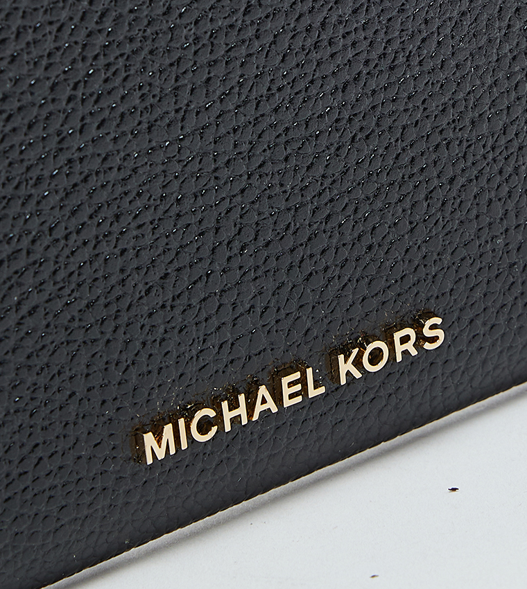 Textured Zippered Wallet