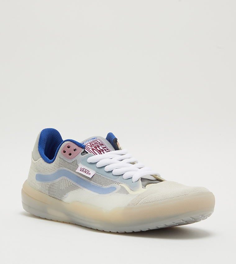 UA EVDNT RW Ultimate Waffle Low Top Sneakers