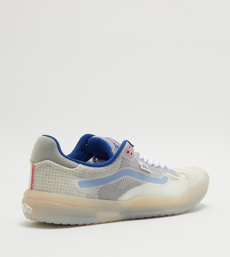 UA EVDNT RW Ultimate Waffle Low Top Sneakers