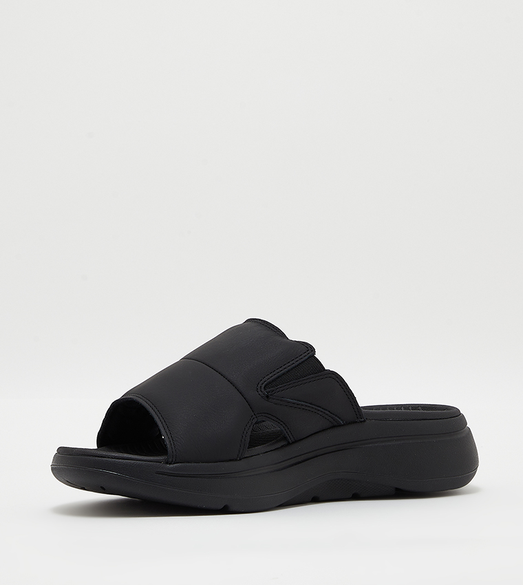 GO WALK Arch Fit Sandals