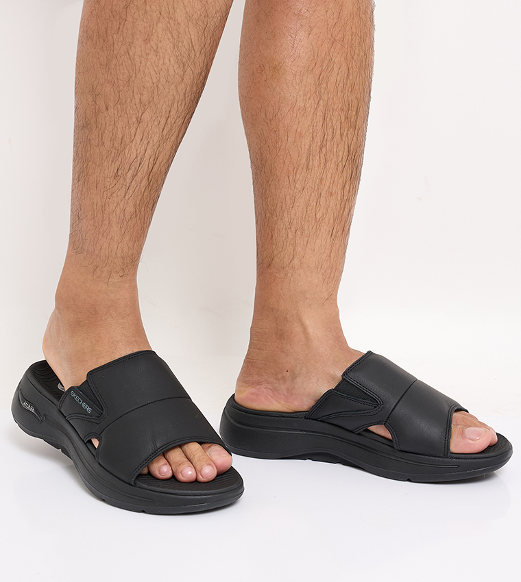 GO WALK Arch Fit Sandals