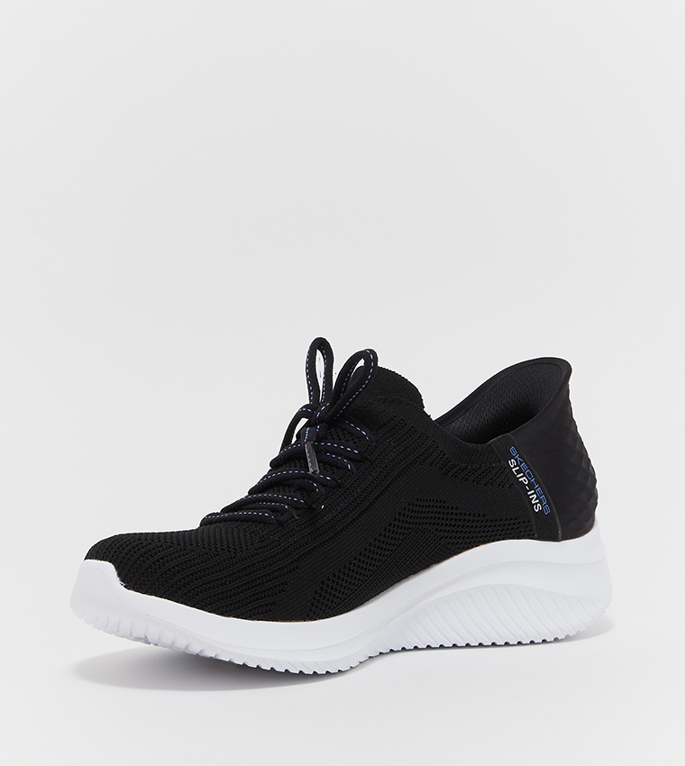 ULTRA FLEX 3.0 Low Top Sneakers
