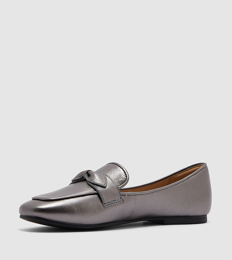 Cole haan hot sale silver loafers