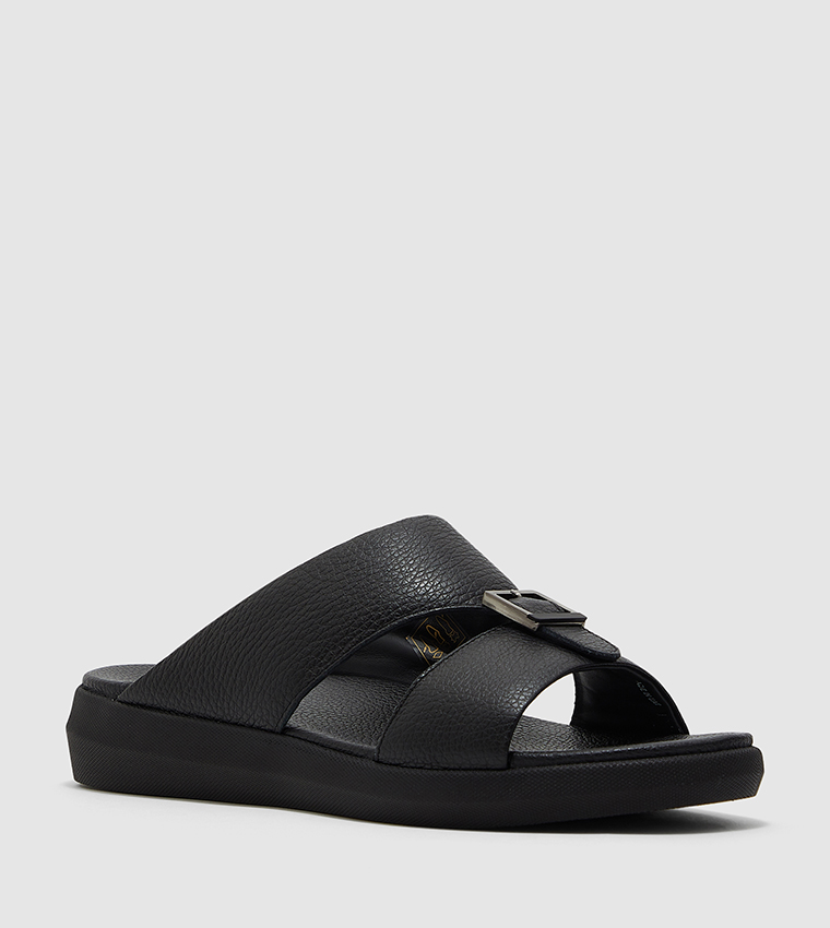 Buckle Detail Arabic Sandals