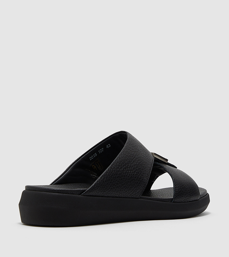 Buckle Detail Arabic Sandals