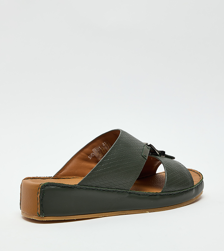Textured Arabic Sandals