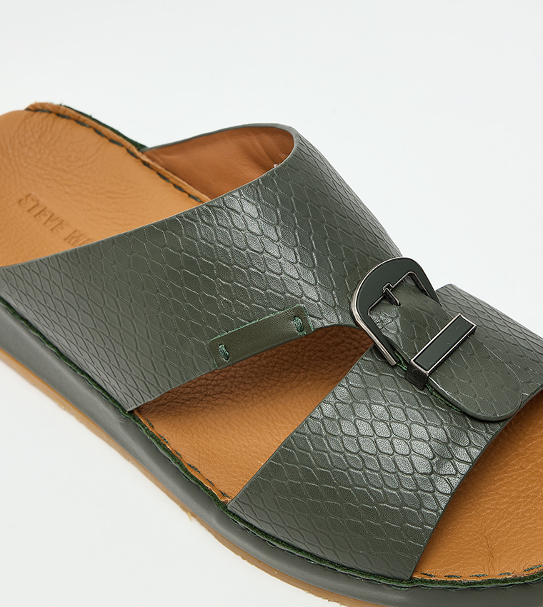 Textured Arabic Sandals