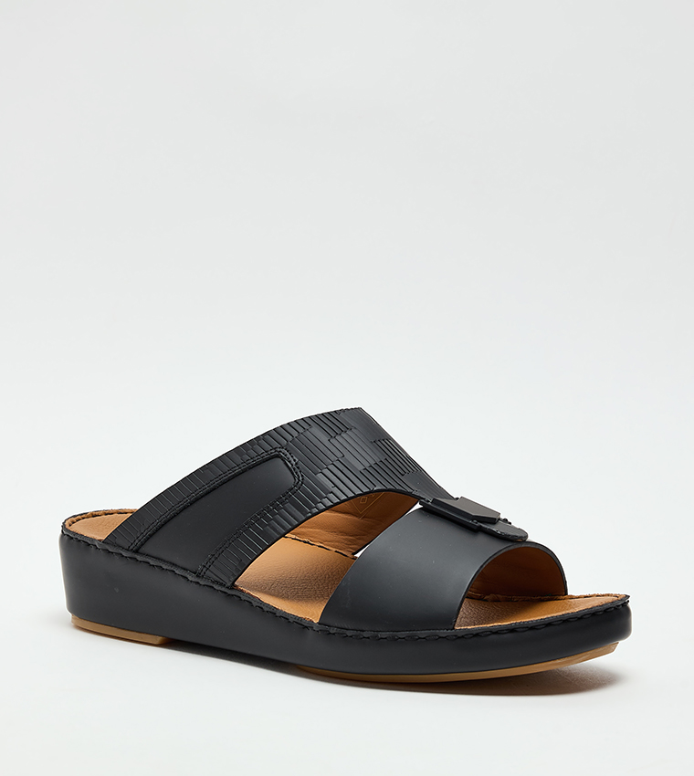 Textured Arabic Sandals