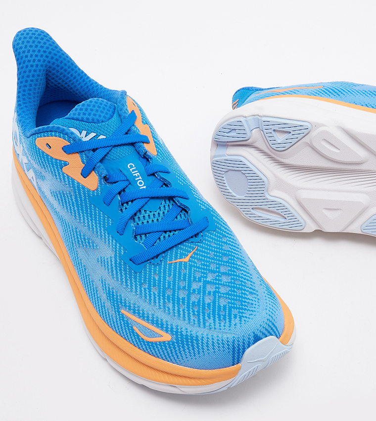 Clifton 9 Lace Up Running shoes