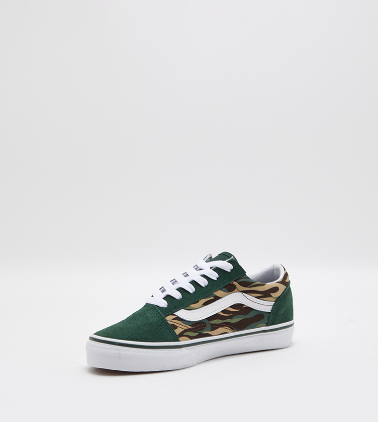 JN Old Skool Low Top Sneakers