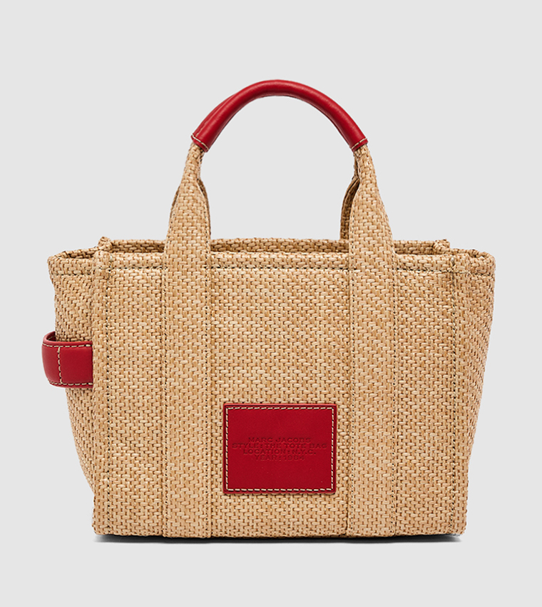 شنطة توت صغيرة مطرزة بالورود 