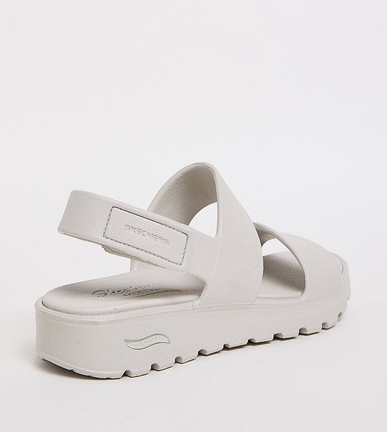 ARCH FIT FOOTSTEPS - DAY DREAM Casual Sandals