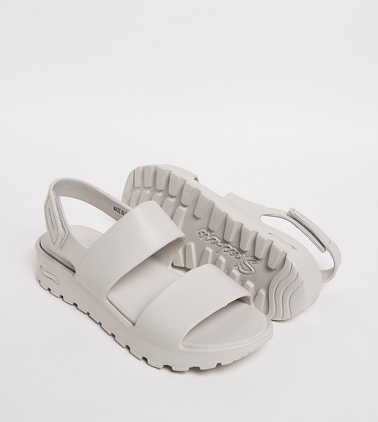 ARCH FIT FOOTSTEPS - DAY DREAM Casual Sandals