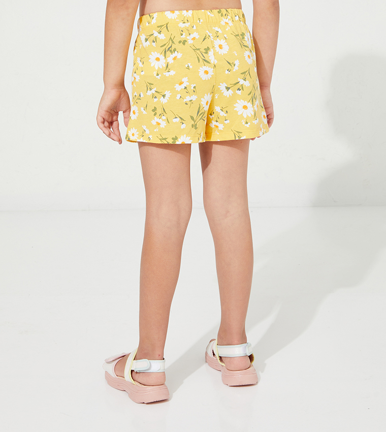 Floral Print Elastic Waist Shorts
