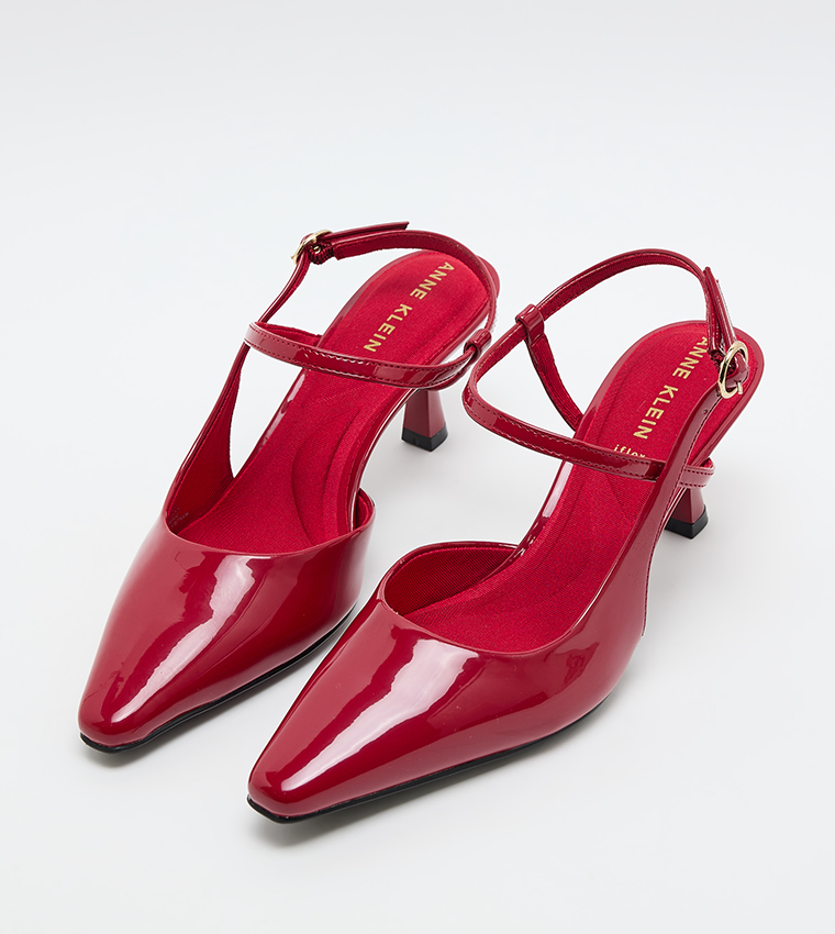 COSMO Glossy Ankle Strap Pumps