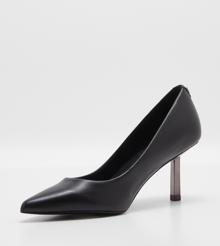 D-BOMAY Pointed Toe Pumps 