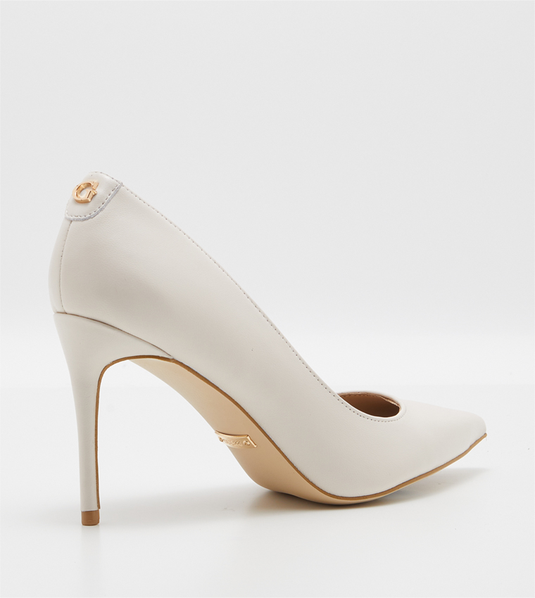 Guess white clearance pumps