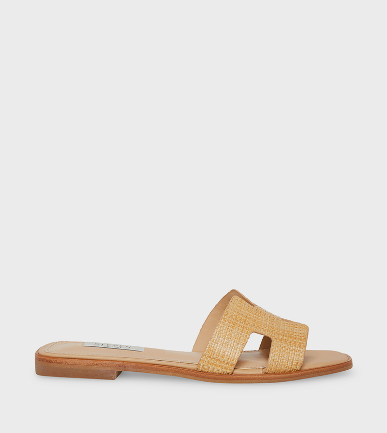 HADYN Textured Cut-Out Detail Flat Sandals