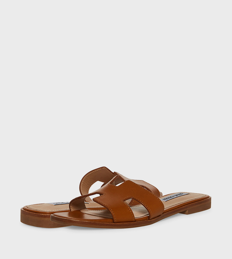 Buy Steve Madden HADYN Open Toe Flat Sandals In Brown | 6thStreet UAE