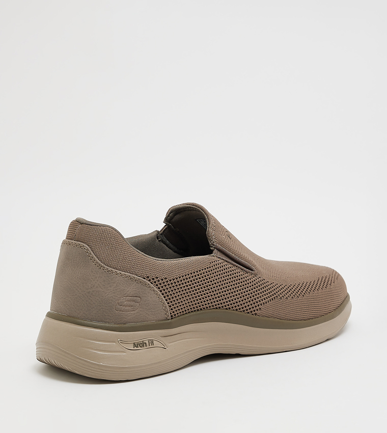 ARCH FIT DARLO Slip-On Shoes