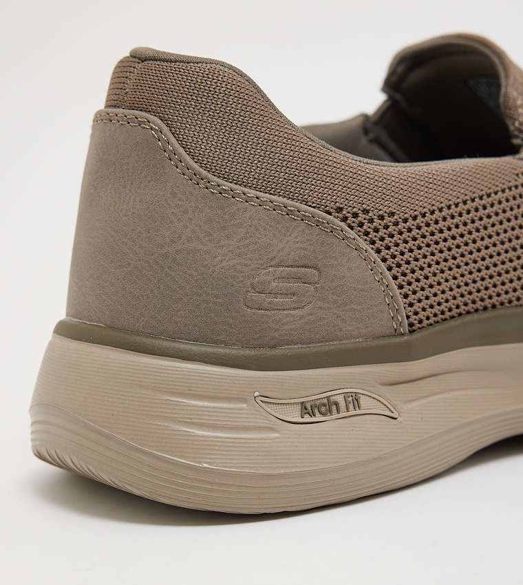 ARCH FIT DARLO Slip-On Shoes